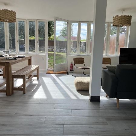 Maison De Campagne Entierement Climatisee Avec Grand Jardin Villa Pressagny-lʼOrgeuilleux Kültér fotó