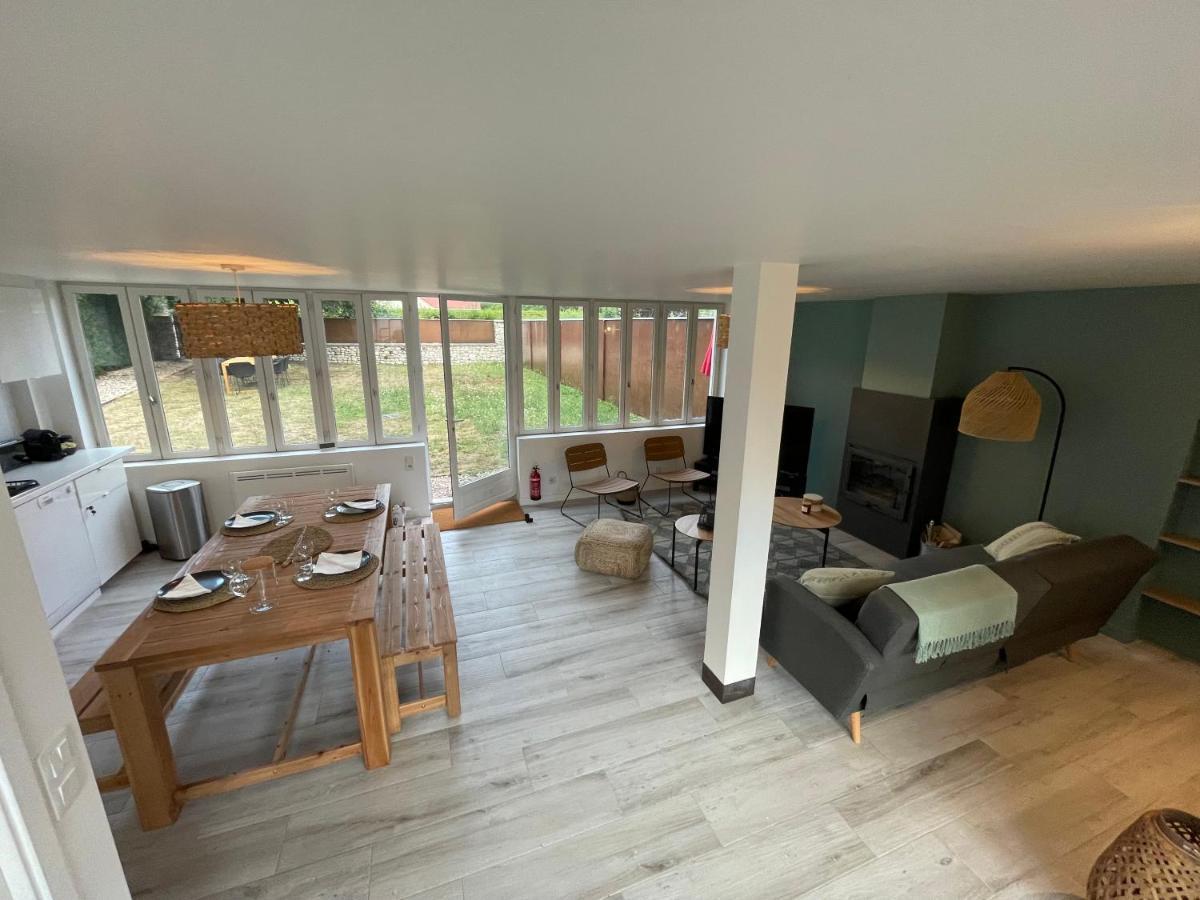 Maison De Campagne Entierement Climatisee Avec Grand Jardin Villa Pressagny-lʼOrgeuilleux Kültér fotó