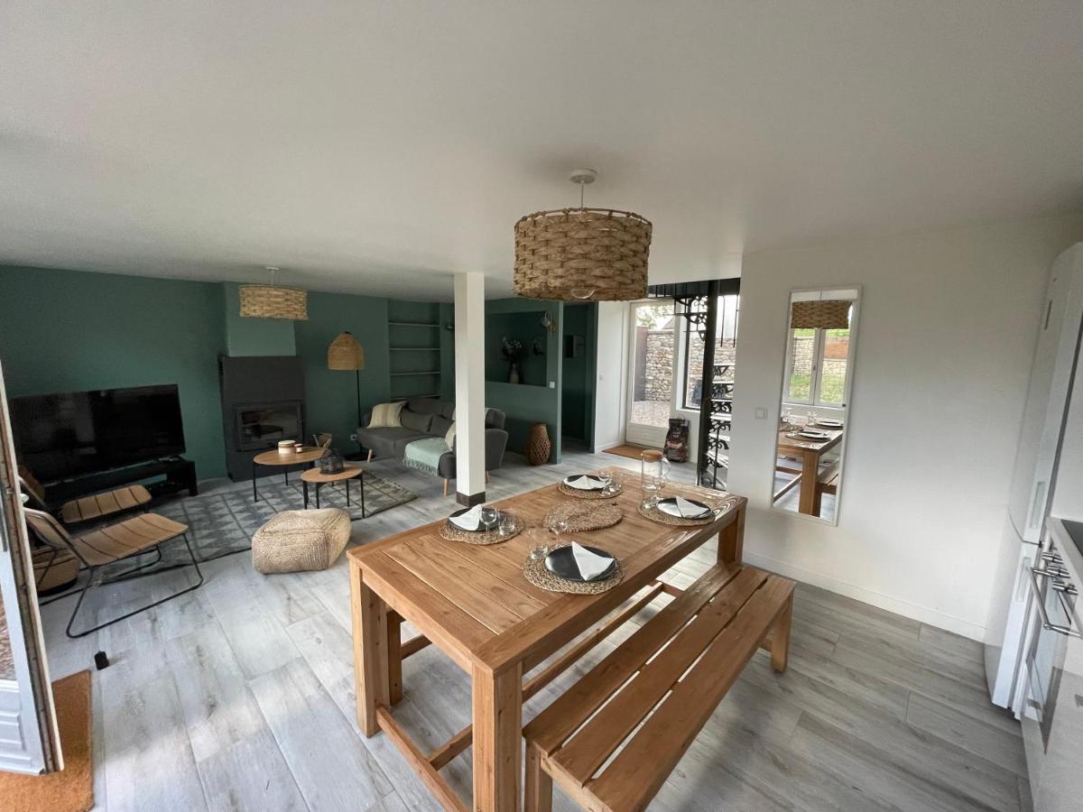 Maison De Campagne Entierement Climatisee Avec Grand Jardin Villa Pressagny-lʼOrgeuilleux Kültér fotó