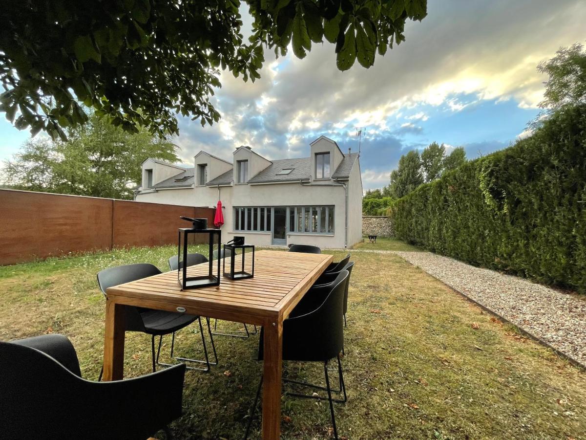 Maison De Campagne Entierement Climatisee Avec Grand Jardin Villa Pressagny-lʼOrgeuilleux Kültér fotó